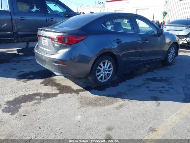 Photo 3 VIN: 3MZBM1W71FM218118 - MAZDA MAZDA3 