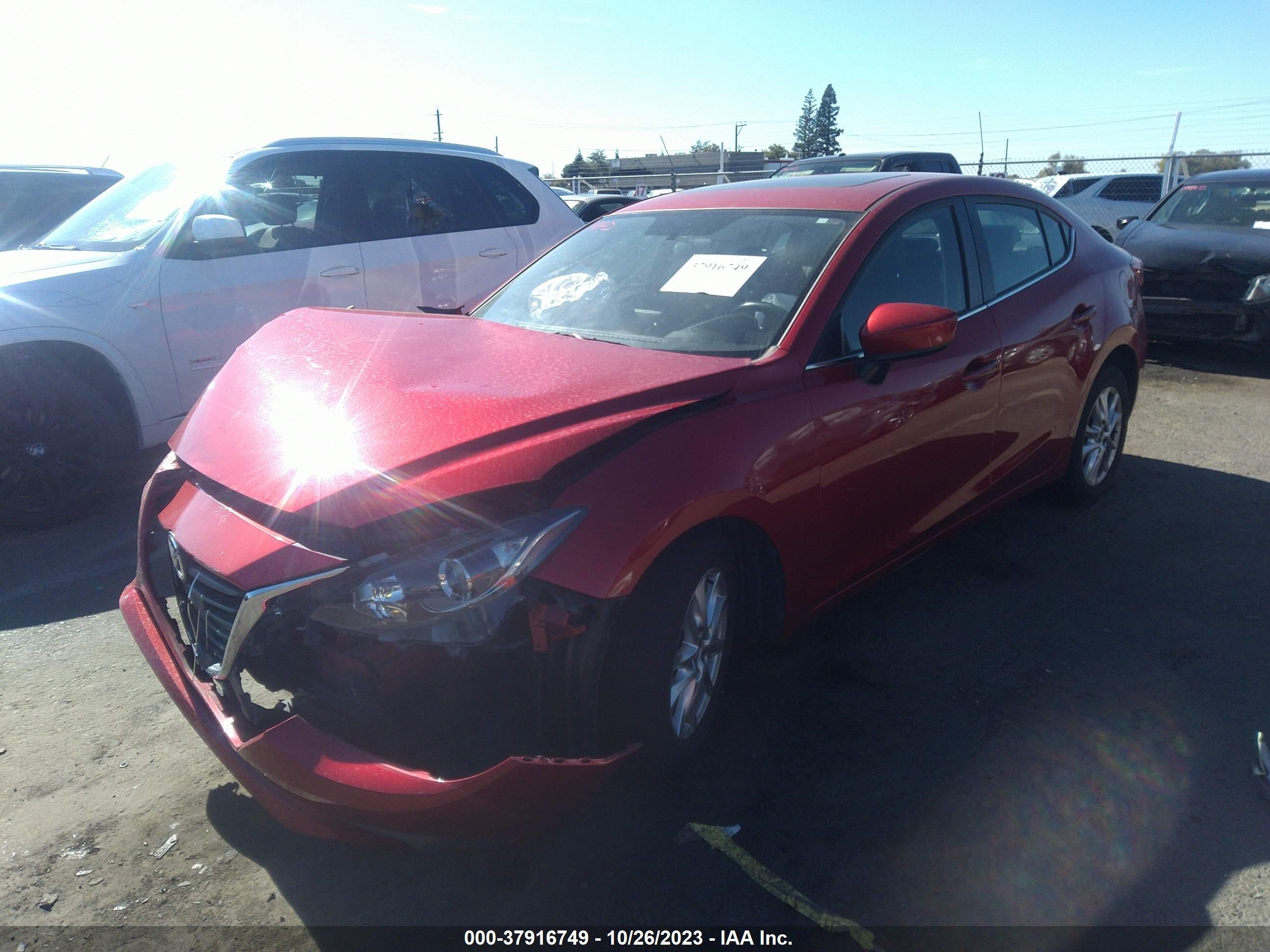 Photo 1 VIN: 3MZBM1W73FM177555 - MAZDA 3 