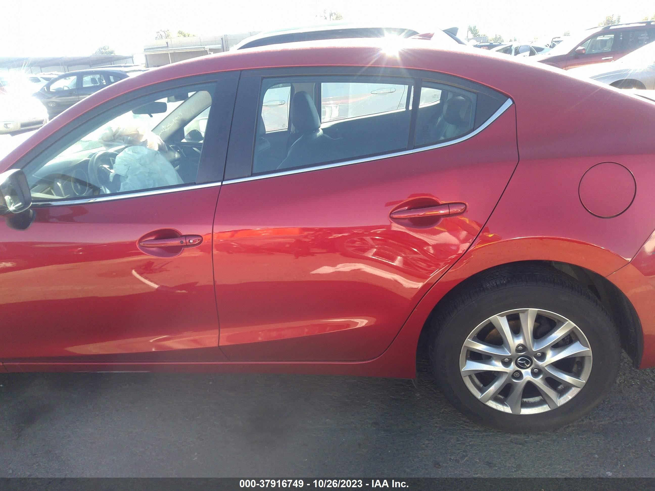 Photo 13 VIN: 3MZBM1W73FM177555 - MAZDA 3 