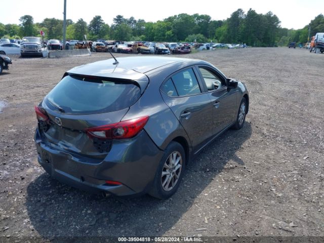 Photo 3 VIN: 3MZBN1K70JM170025 - MAZDA MAZDA3 