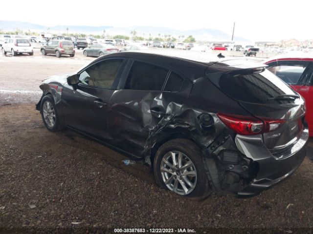 Photo 2 VIN: 3MZBN1K70JM238095 - MAZDA MAZDA3 