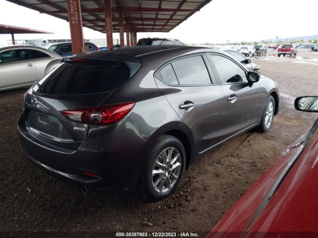 Photo 3 VIN: 3MZBN1K70JM238095 - MAZDA MAZDA3 