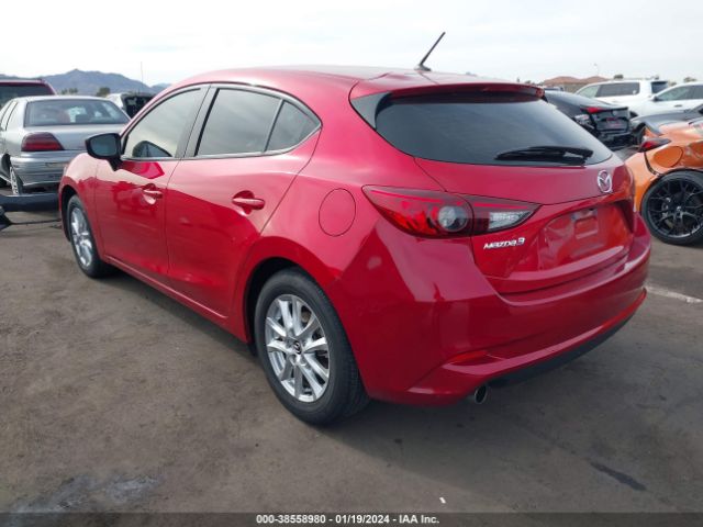 Photo 2 VIN: 3MZBN1K71JM182247 - MAZDA MAZDA3 