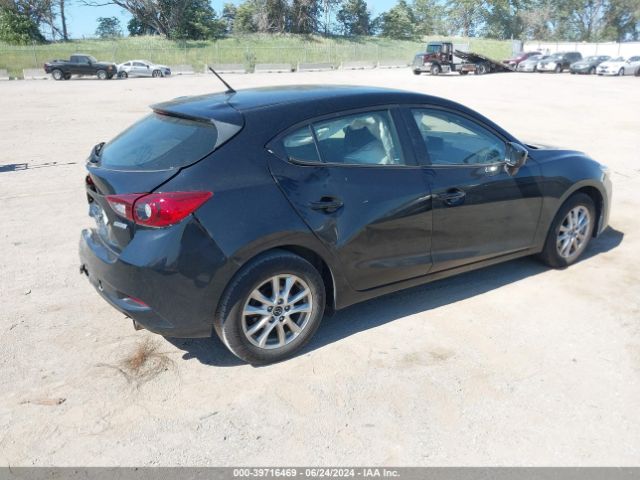 Photo 3 VIN: 3MZBN1K72HM137053 - MAZDA MAZDA3 