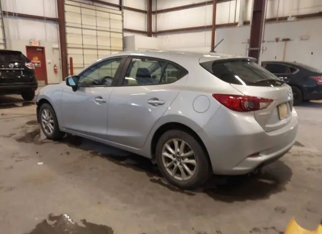 Photo 2 VIN: 3MZBN1K75HM138410 - MAZDA 3 