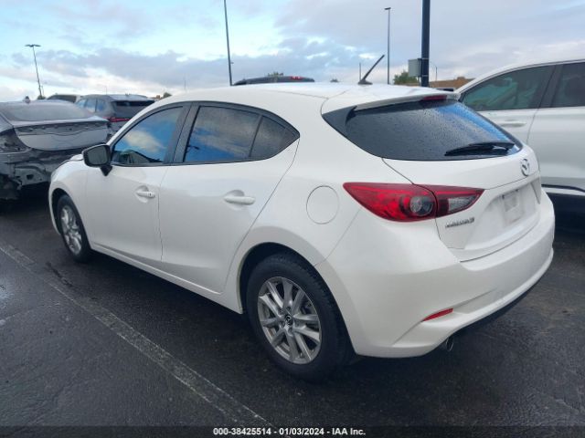 Photo 2 VIN: 3MZBN1K76JM233287 - MAZDA MAZDA3 