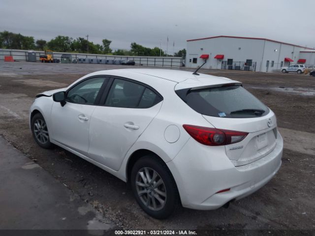 Photo 2 VIN: 3MZBN1K77HM117509 - MAZDA MAZDA3 