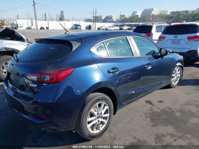 Photo 3 VIN: 3MZBN1K77JM205059 - MAZDA MAZDA3 5-DOOR 