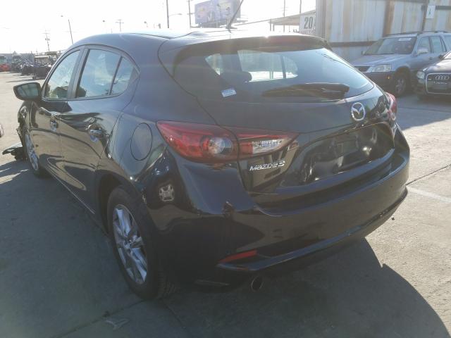 Photo 2 VIN: 3MZBN1K78HM157467 - MAZDA 3 