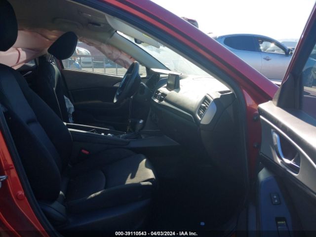 Photo 4 VIN: 3MZBN1K78HM157873 - MAZDA MAZDA3 