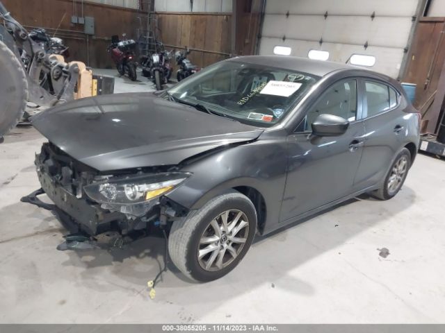 Photo 1 VIN: 3MZBN1K79JM212675 - MAZDA 3 