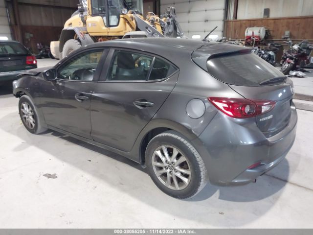 Photo 2 VIN: 3MZBN1K79JM212675 - MAZDA 3 