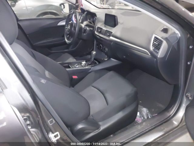 Photo 4 VIN: 3MZBN1K79JM212675 - MAZDA 3 