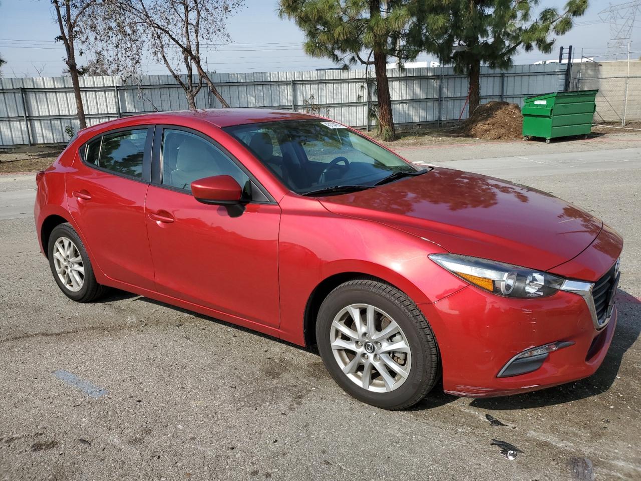 Photo 3 VIN: 3MZBN1K7XHM100087 - MAZDA 3 