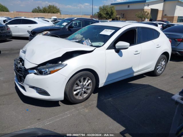 Photo 1 VIN: 3MZBN1K7XHM101594 - MAZDA MAZDA3 