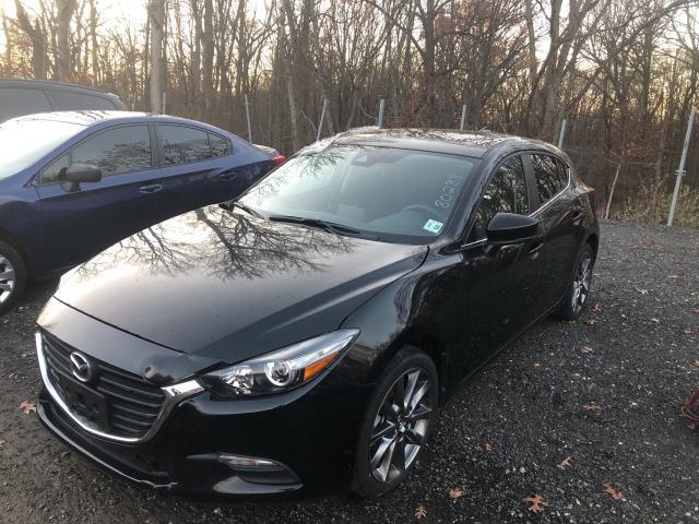 Photo 1 VIN: 3MZBN1L30JM188648 - MAZDA 3 