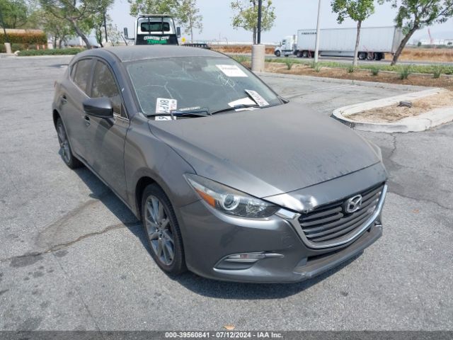 Photo 0 VIN: 3MZBN1L31JM184883 - MAZDA MAZDA3 