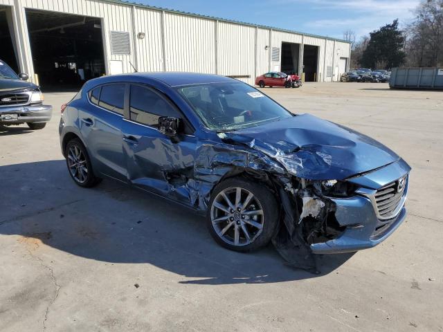 Photo 3 VIN: 3MZBN1L32JM222766 - MAZDA 3 