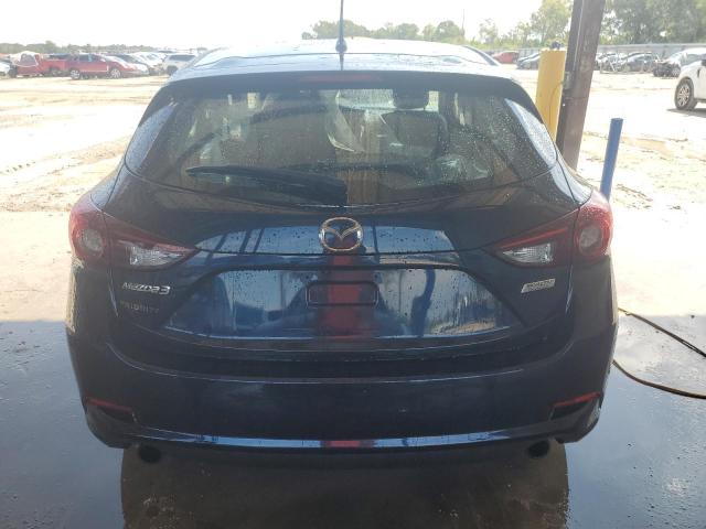 Photo 5 VIN: 3MZBN1L32JM251569 - MAZDA 3 