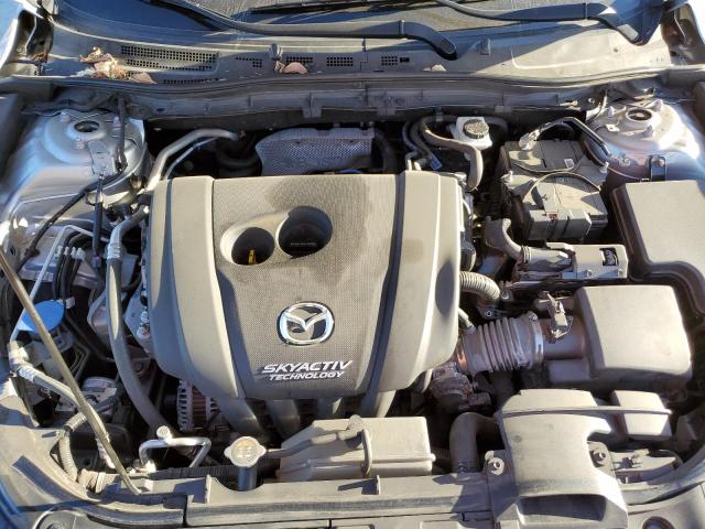 Photo 10 VIN: 3MZBN1L32JM256139 - MAZDA 3 