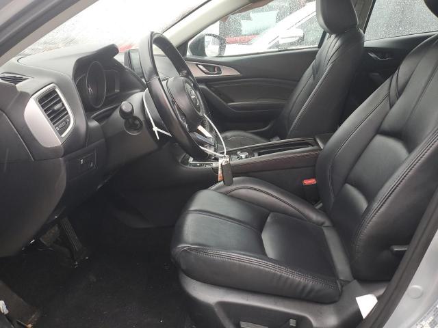 Photo 6 VIN: 3MZBN1L32JM256139 - MAZDA 3 