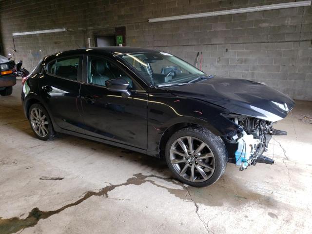 Photo 3 VIN: 3MZBN1L34JM182531 - MAZDA 3 