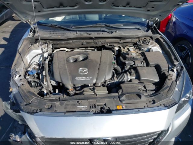 Photo 9 VIN: 3MZBN1L34JM264291 - MAZDA MAZDA3 