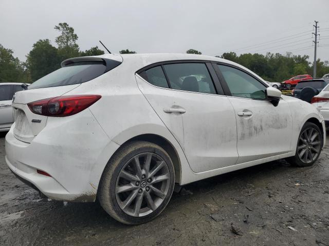 Photo 2 VIN: 3MZBN1L34JM267501 - MAZDA 3 TOURING 