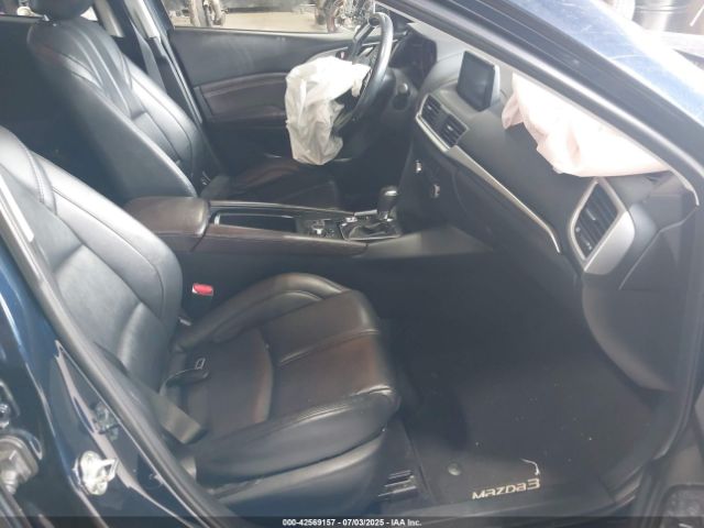 Photo 4 VIN: 3MZBN1L36JM177007 - MAZDA MAZDA3 