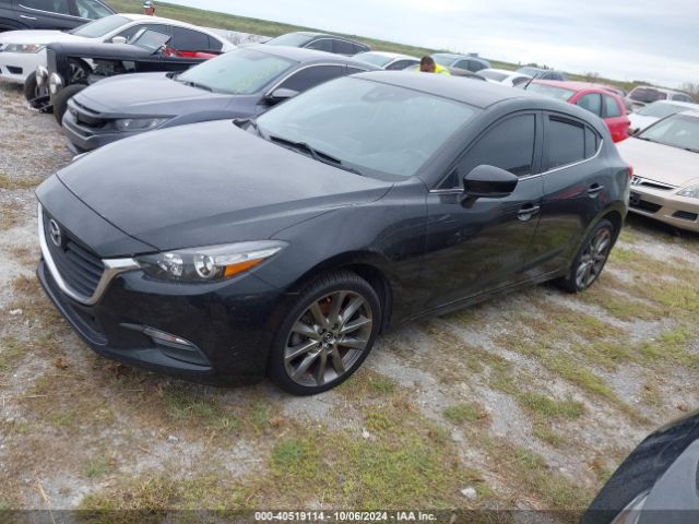 Photo 1 VIN: 3MZBN1L36JM183129 - MAZDA MAZDA3 