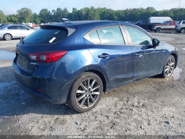 Photo 3 VIN: 3MZBN1L36JM211494 - MAZDA MAZDA3 