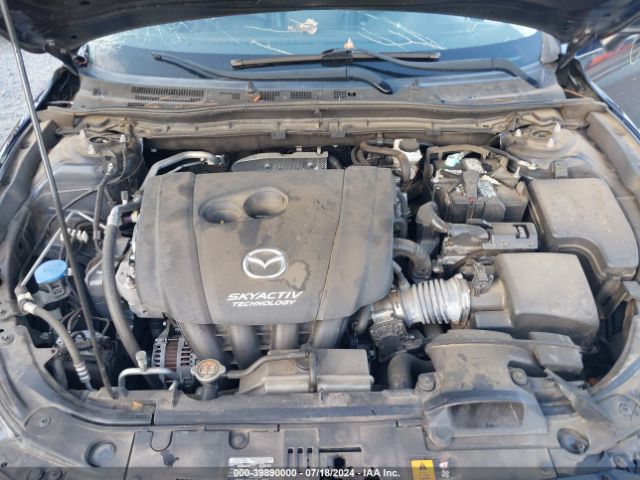 Photo 9 VIN: 3MZBN1L36JM211494 - MAZDA MAZDA3 