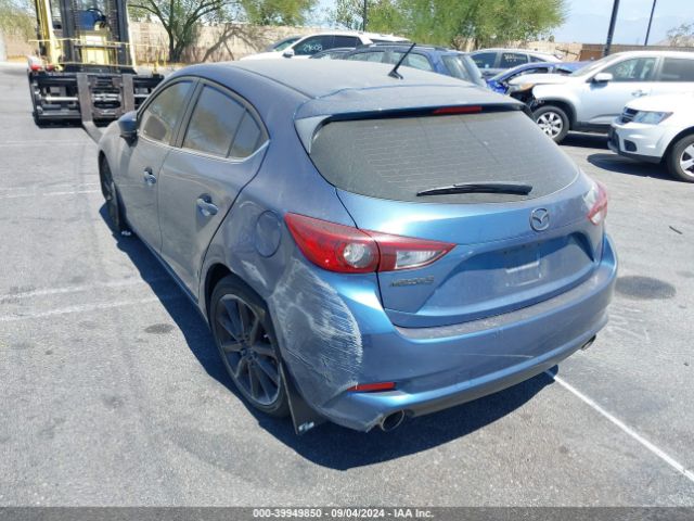 Photo 2 VIN: 3MZBN1L36JM263806 - MAZDA MAZDA3 