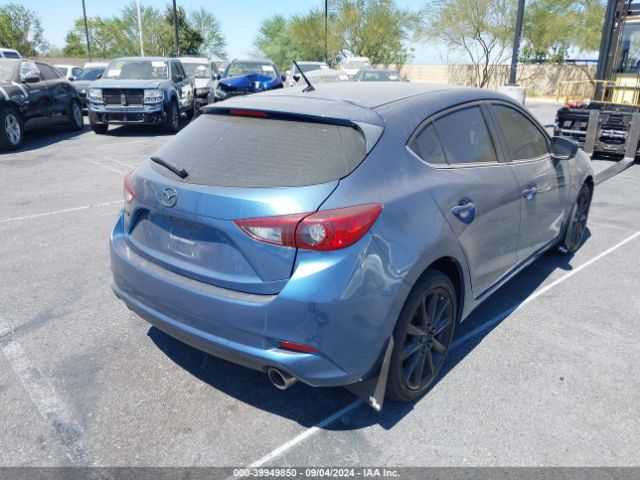 Photo 3 VIN: 3MZBN1L36JM263806 - MAZDA MAZDA3 