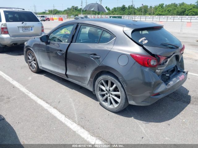 Photo 2 VIN: 3MZBN1L37JM185049 - MAZDA MAZDA3 