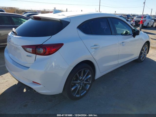 Photo 3 VIN: 3MZBN1L37JM224299 - MAZDA MAZDA3 