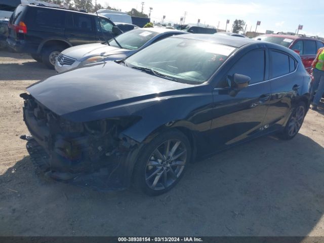 Photo 1 VIN: 3MZBN1L37JM252247 - MAZDA MAZDA3 