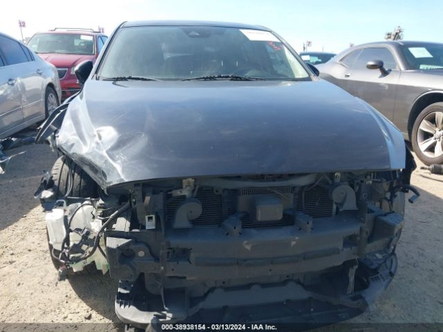 Photo 5 VIN: 3MZBN1L37JM252247 - MAZDA MAZDA3 