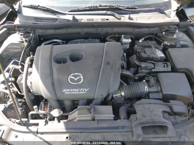 Photo 9 VIN: 3MZBN1L37JM252247 - MAZDA MAZDA3 