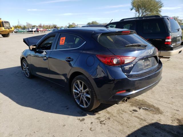 Photo 2 VIN: 3MZBN1L38JM235246 - MAZDA 3 