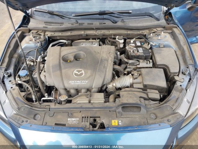 Photo 9 VIN: 3MZBN1L38JM250622 - MAZDA MAZDA3 