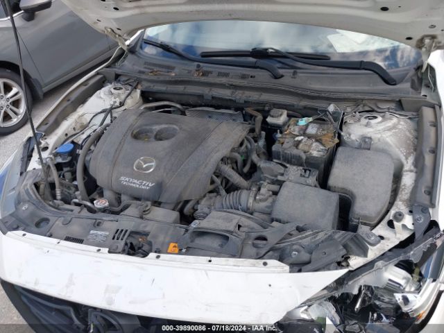 Photo 9 VIN: 3MZBN1L38JM266075 - MAZDA MAZDA3 