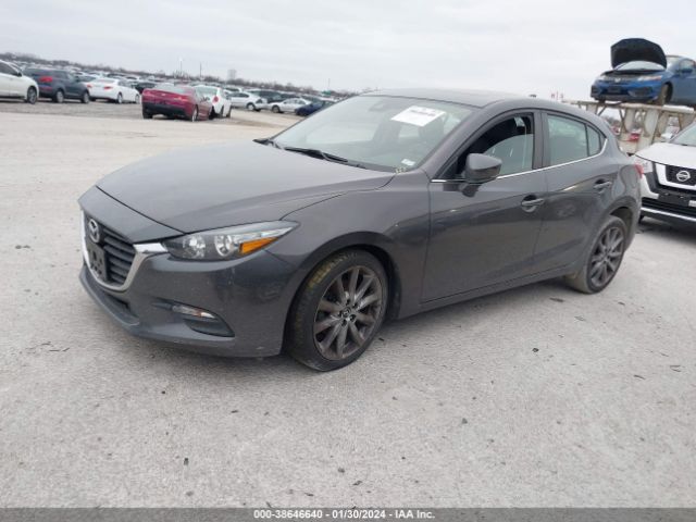 Photo 1 VIN: 3MZBN1L39JM195453 - MAZDA MAZDA3 