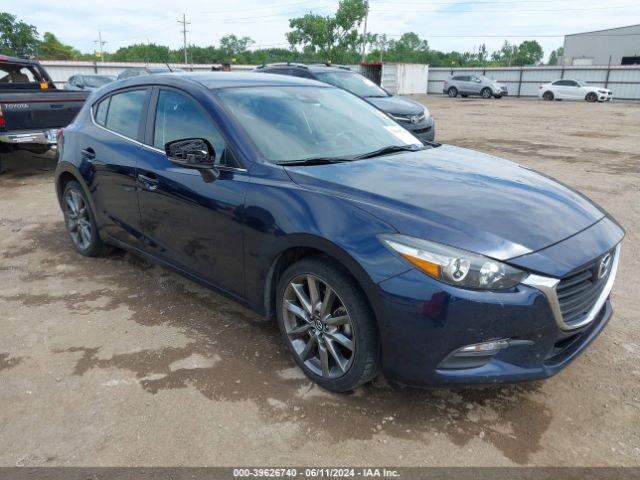 Photo 0 VIN: 3MZBN1L39JM266800 - MAZDA MAZDA3 