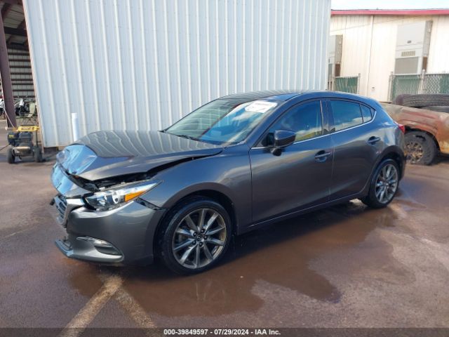 Photo 1 VIN: 3MZBN1L39JM270264 - MAZDA MAZDA3 