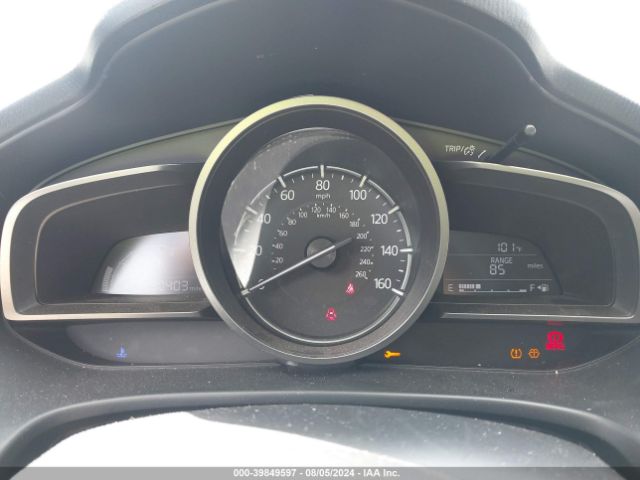 Photo 6 VIN: 3MZBN1L39JM270264 - MAZDA MAZDA3 