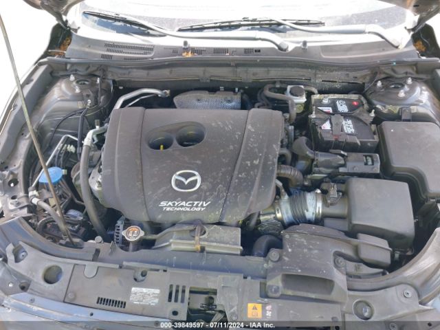 Photo 9 VIN: 3MZBN1L39JM270264 - MAZDA MAZDA3 