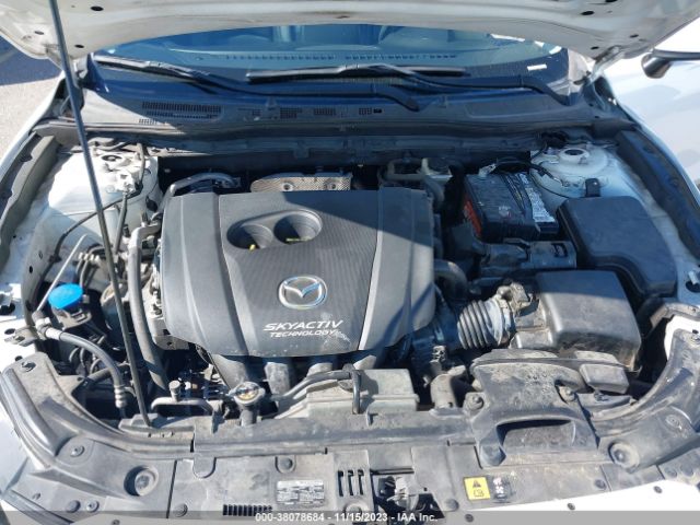 Photo 9 VIN: 3MZBN1L3XHM151522 - MAZDA 3 