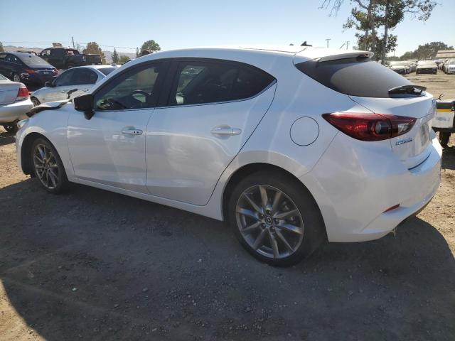 Photo 1 VIN: 3MZBN1L3XJM165474 - MAZDA 3 TOURING 