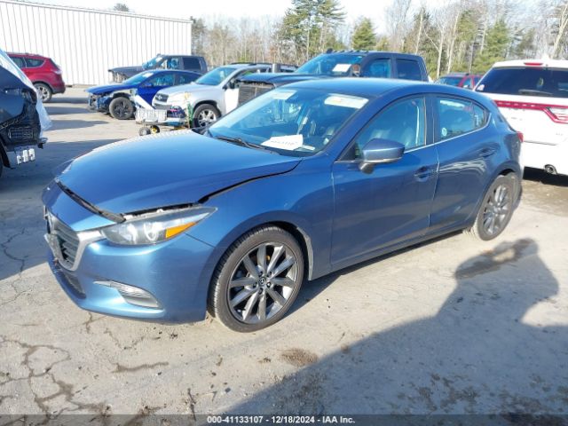 Photo 1 VIN: 3MZBN1L3XJM261671 - MAZDA MAZDA3 